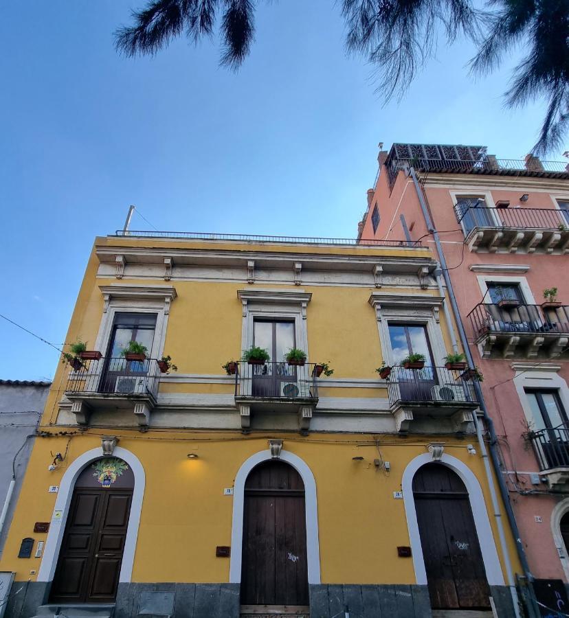 Casa tua suites Catania Luaran gambar